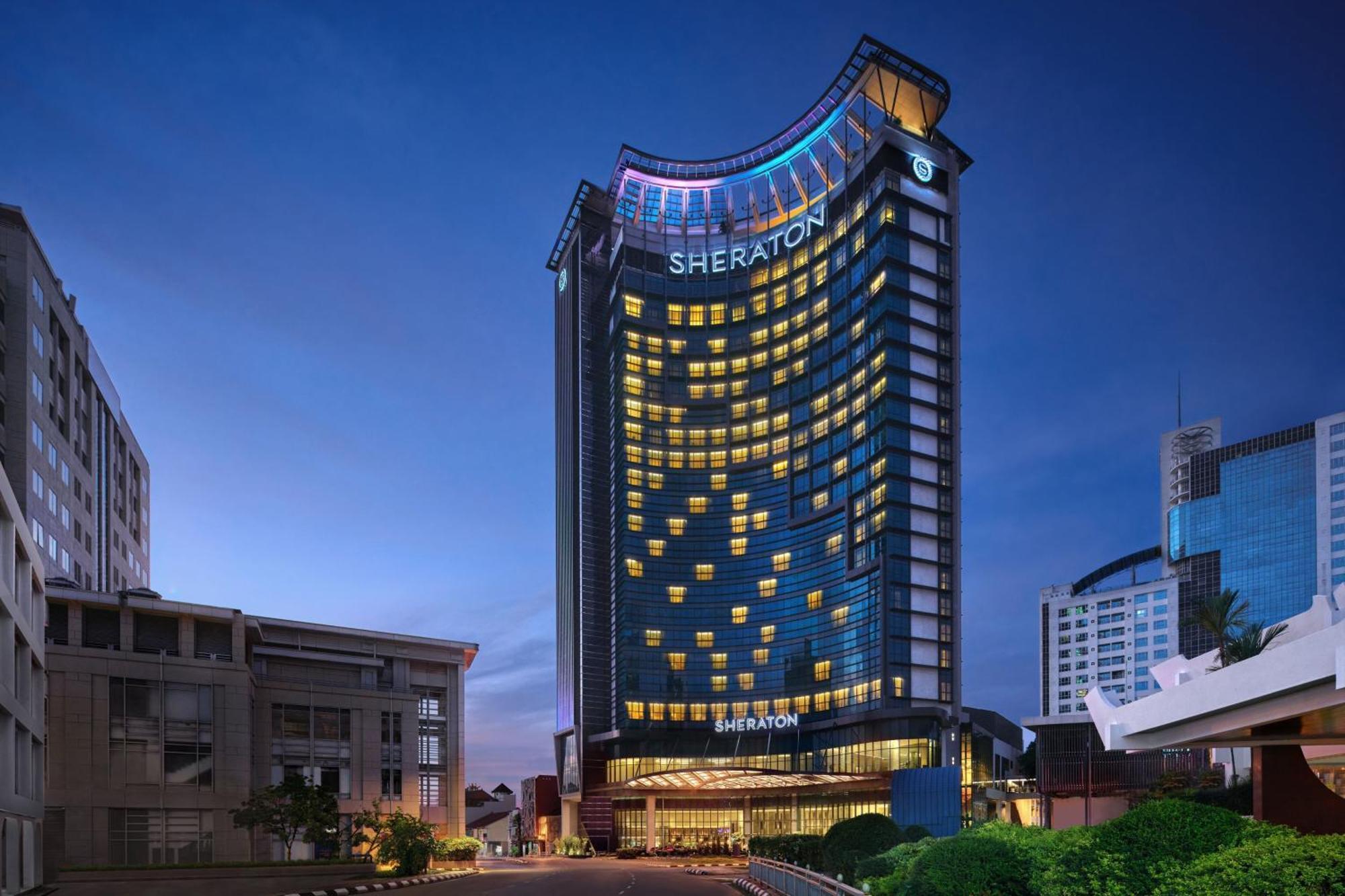 Sheraton Kuching Hotel Kültér fotó