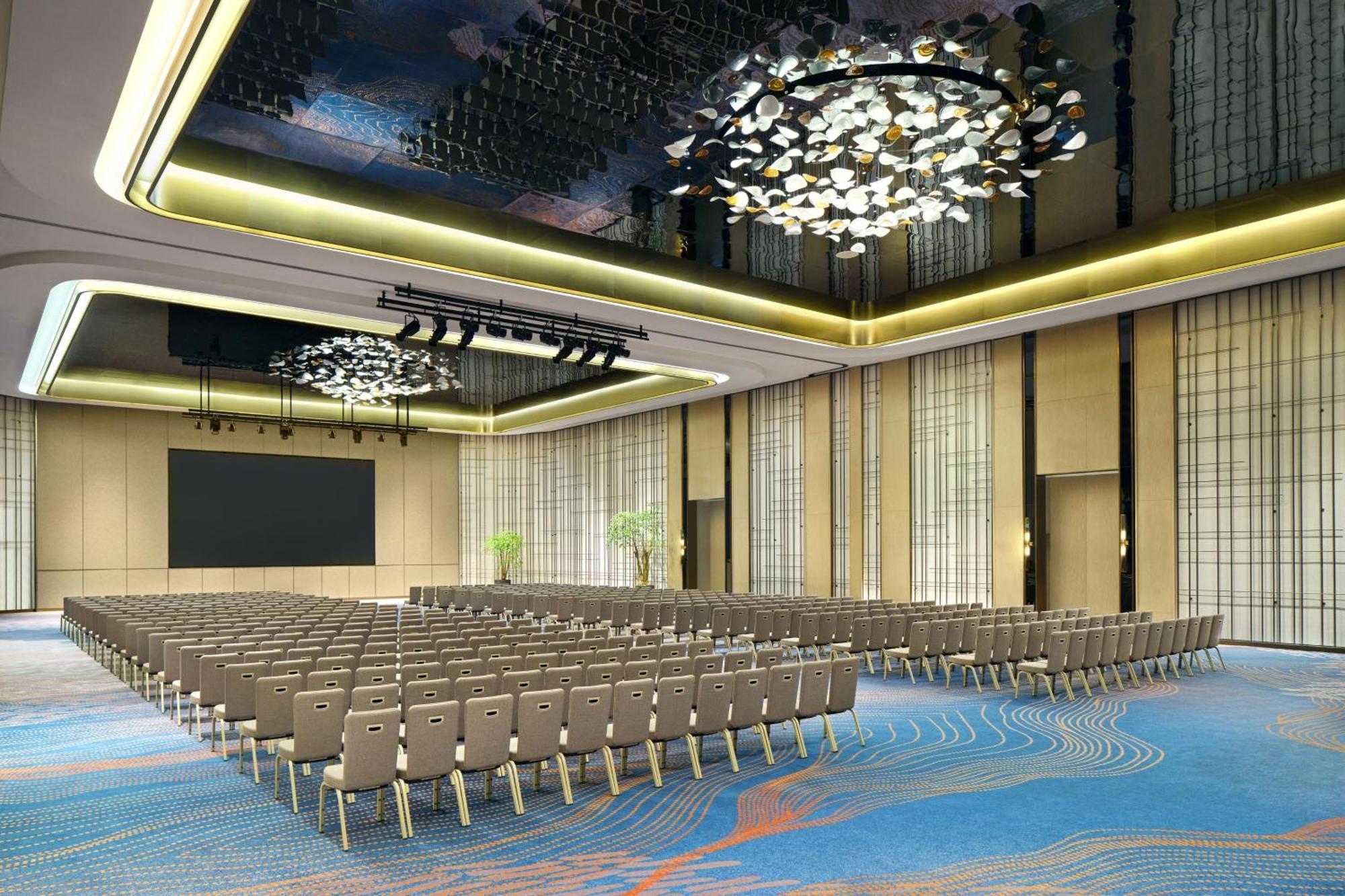 Sheraton Kuching Hotel Kültér fotó