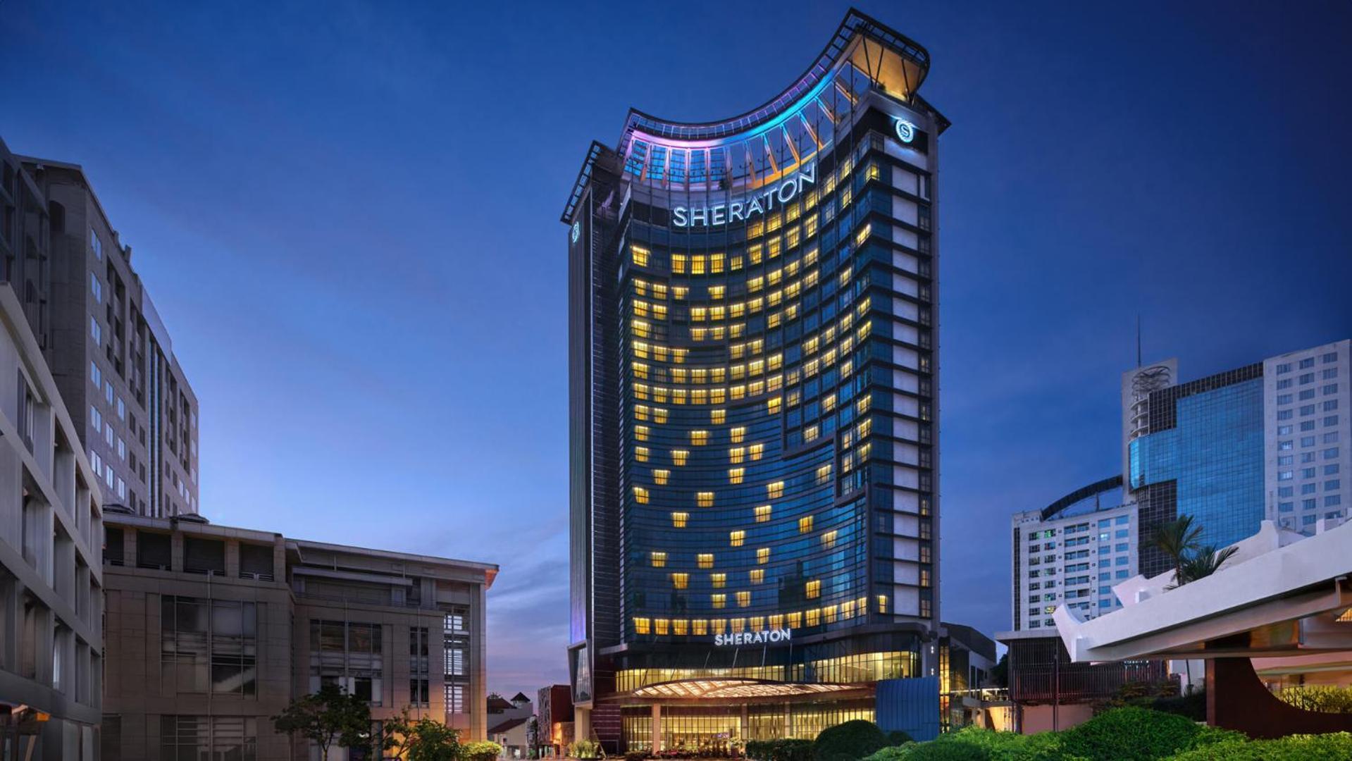 Sheraton Kuching Hotel Kültér fotó